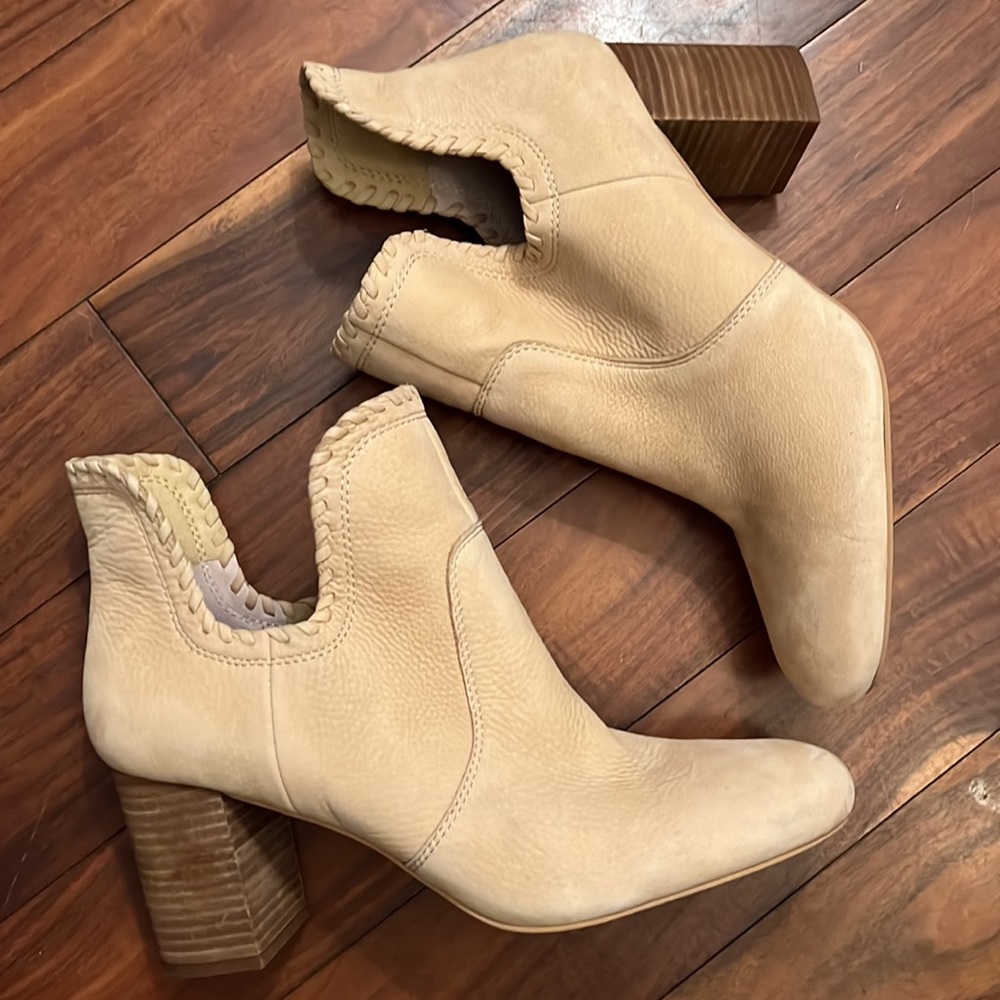 Lucky Brand Ankle Boot NWOT size 11